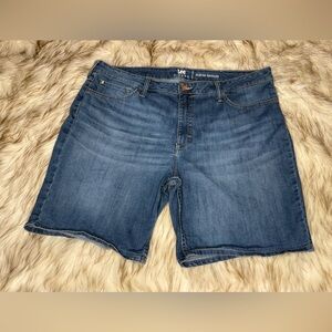 Lee Riders Midrise Bermuda Shorts in Blue